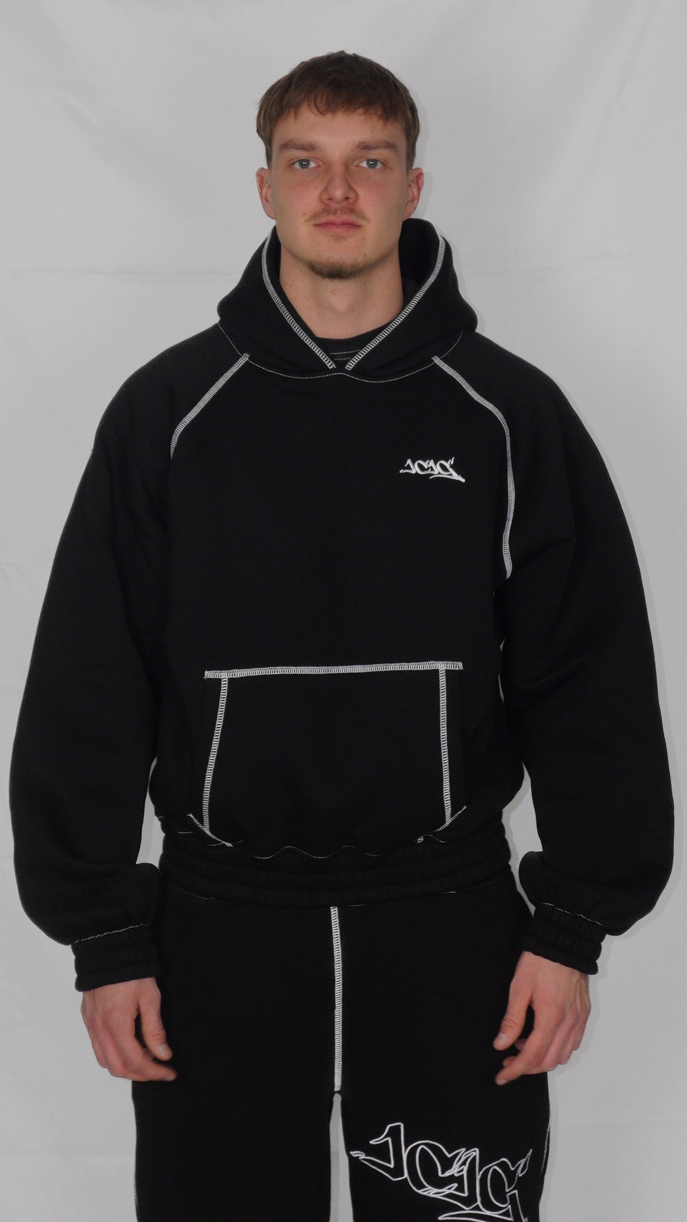 "Ain't nothin promised" - Hoodie (Schwarz)