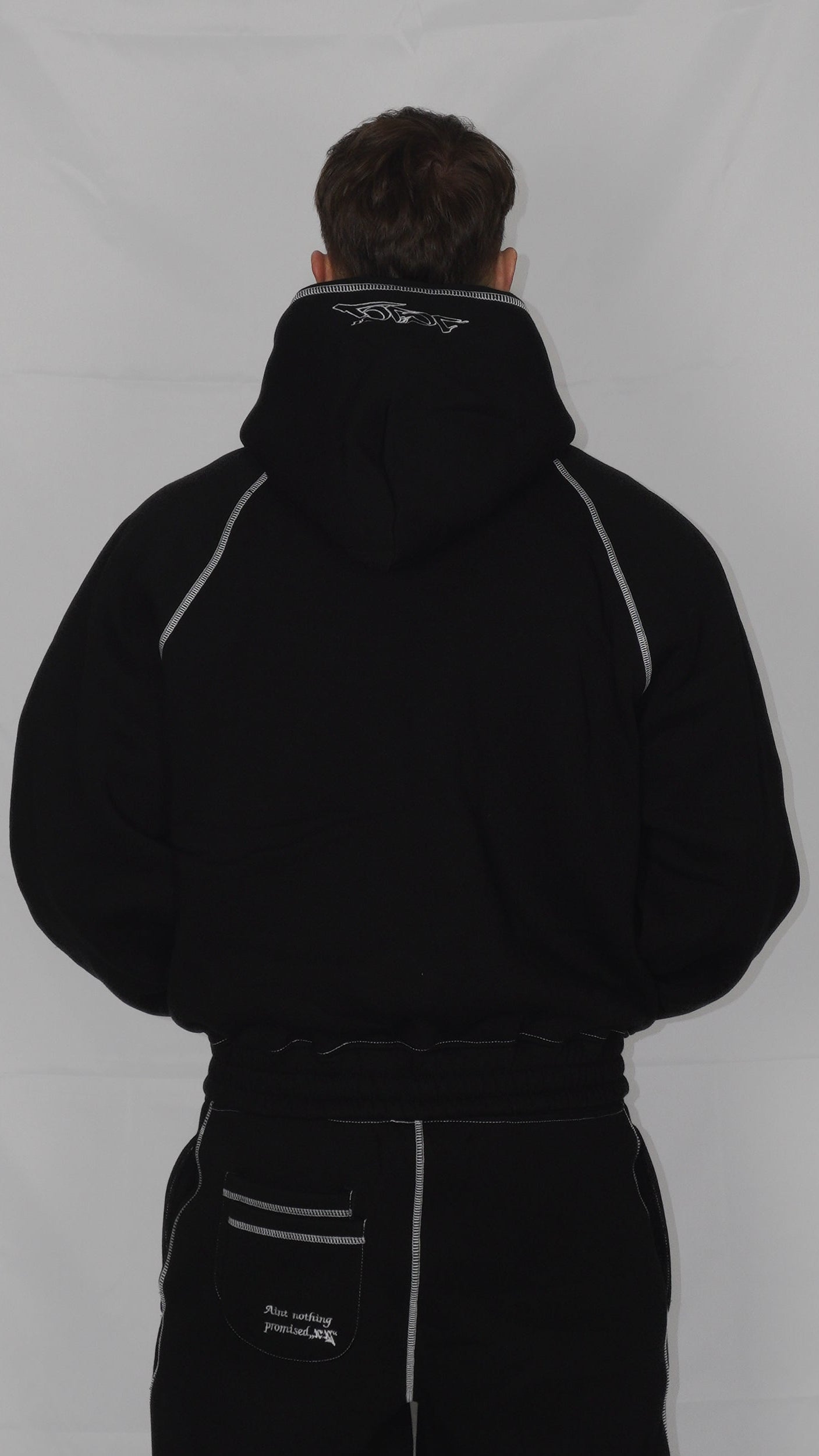 "Ain't nothin promised" - Hoodie (Schwarz)
